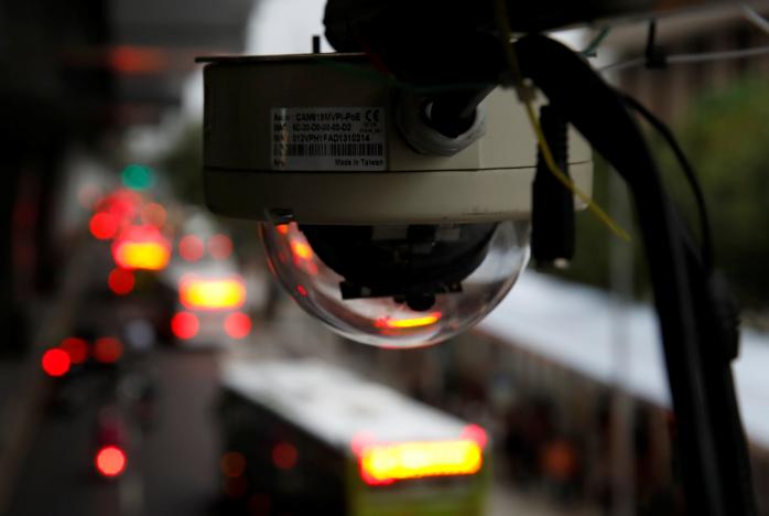 A surveillance camera is seen in Taipei, Taiwan November 2, 2016. Picture taken November 2, 2016. REUTERS/Tyrone Siu